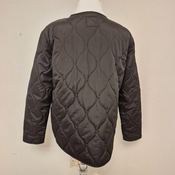 Quilted Black Jacket - Picture 4 of 5